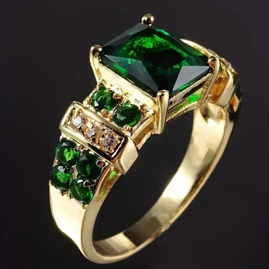 Exquisite Emerald Ring